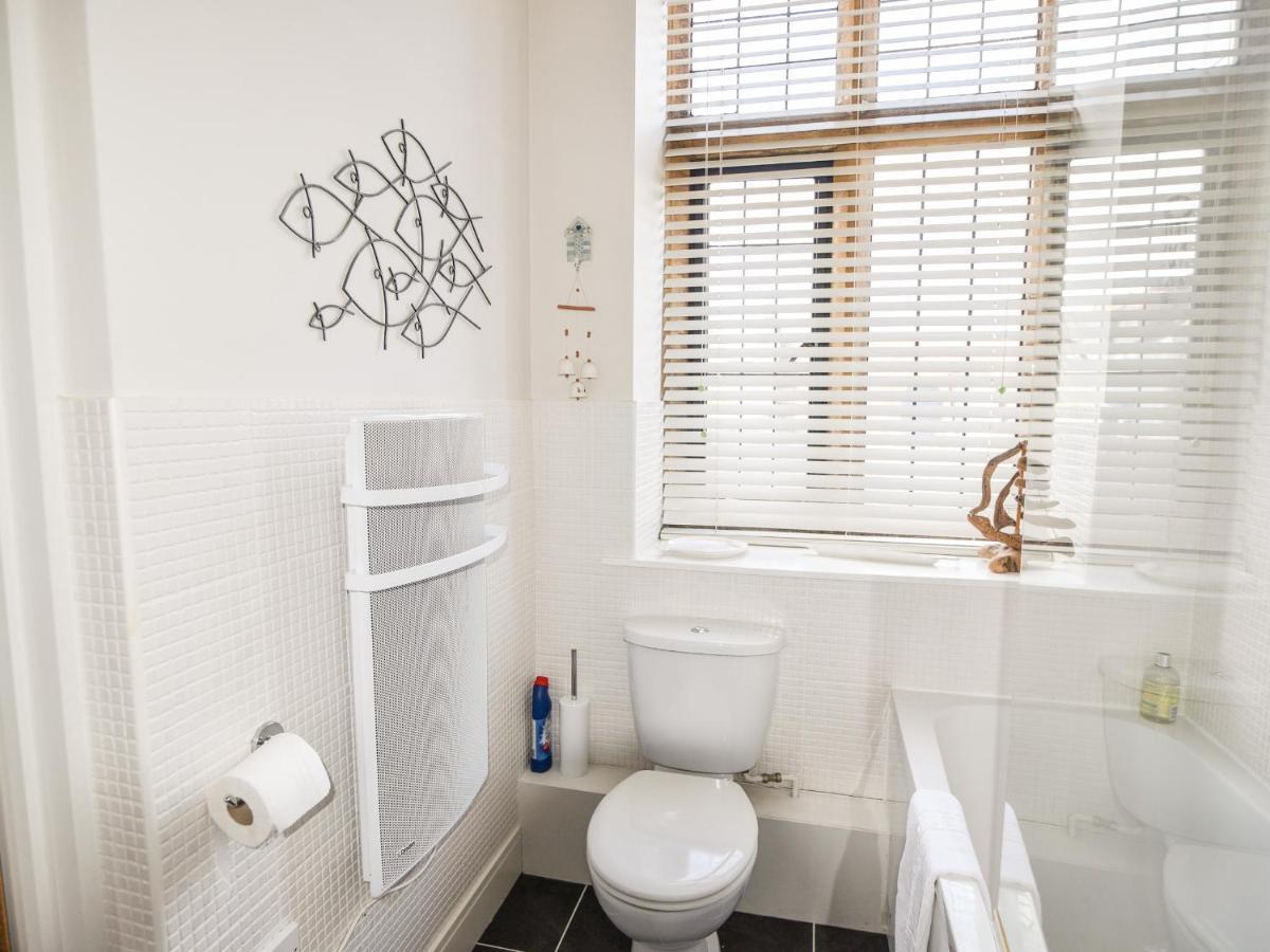 Apartamento 3 Coram Tower Lyme Regis Exterior foto